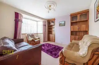 18 Lyndhurst Drive, photo 2