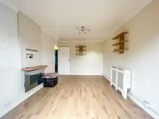 18 Milford Close, photo 4
