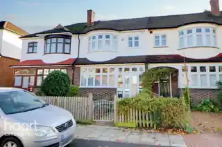 18 Norwood Park Road, photo 2