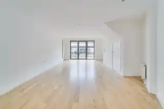 18 Ovanna Mews, photo 2