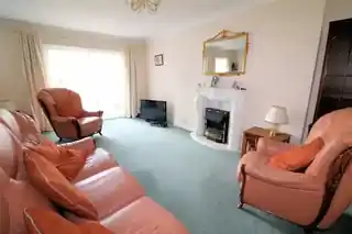 18 Park Crescent, photo 2