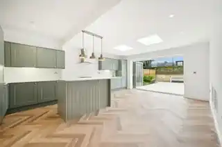 18 Percy Road, photo 2