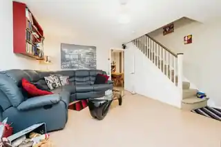 18 Quakers Place, photo 2
