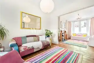 18 Ritches Road, photo 2