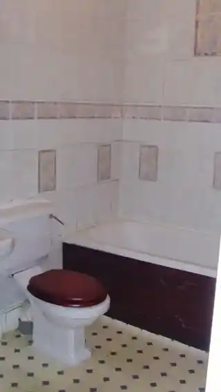 18 Spencer Road, photo 3