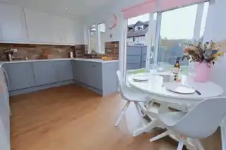 18 Sutherland Drive, photo 3