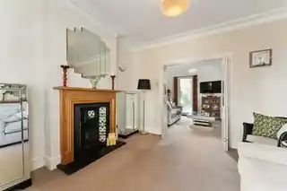 18 Victoria Road, photo 4