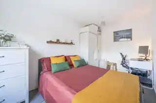18 Vinegar Street, photo 3