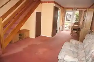 18 Vivien Close, photo 2