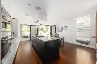 18 Whiteley Road, photo 2