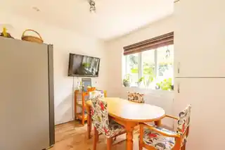 180 Brunswick Park Road, photo 4