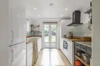 180 Livingstone Road, photo 3
