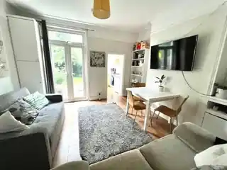 181 Ravenslea Road, photo 2