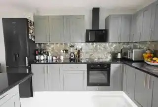 184 Bridgwater Road, photo 4