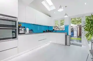 185 Hounslow Road, photo 3