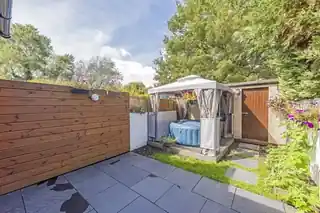 185 Hounslow Road, photo 4