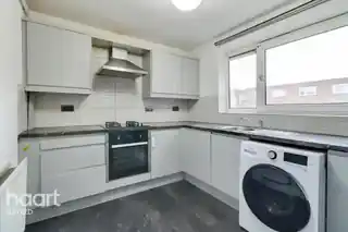 186 Cowbridge Lane, photo 2