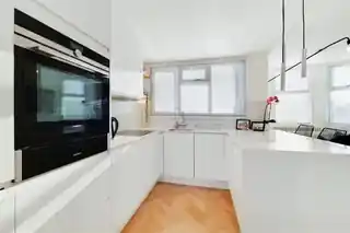 18B Orpington Road, photo 3