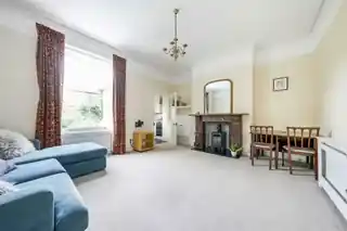 18B Queens Road, photo 2