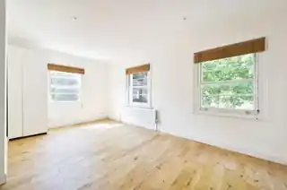 18D Cambridge Gardens, photo 2