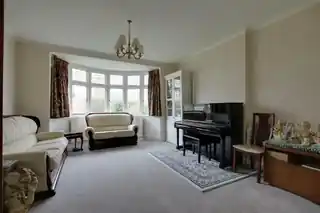 19 Bazile Road, photo 2