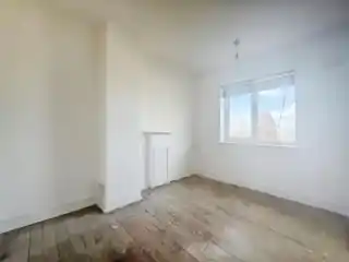 19 Boundfield Road, photo 3