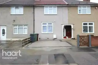 19 Brittain Road, photo 2