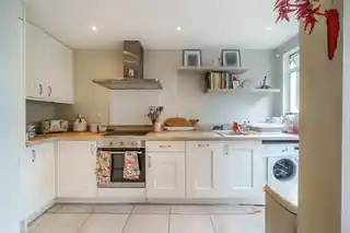 19 Burnbury Road, photo 4