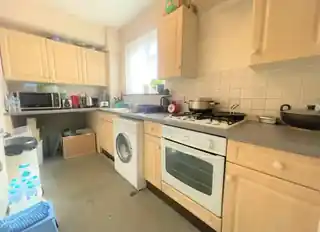 19 Burns Avenue, photo 3