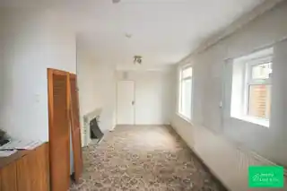 19 Castle Road, photo 4