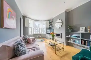 19 Darrell Road, photo 3