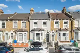 19 Darrell Road, photo 2