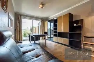 19 Derby Hill, photo 4