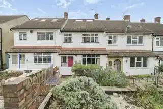 19 Endwell Road, photo 4