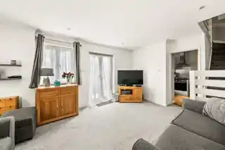 19 Fairlight Drive, photo 2