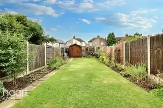 19 Farnham Road, photo 4
