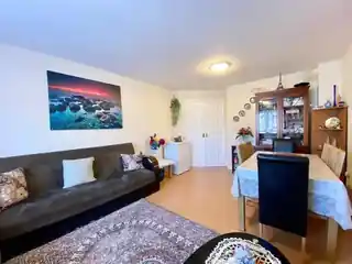 19 Friars Close, photo 2