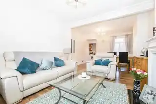 19 Heath Road, photo 3