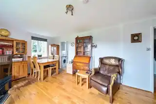 19 Ireton Close, photo 3