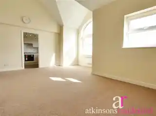 19 Kirkland Drive, photo 4