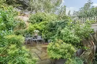 19 Merton Road, photo 2