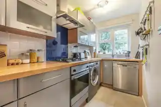 19 St Pauls Terrace, photo 3