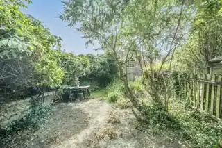 19 Stanley Road, photo 4