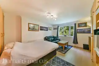 19 Tanglewood Way, photo 2