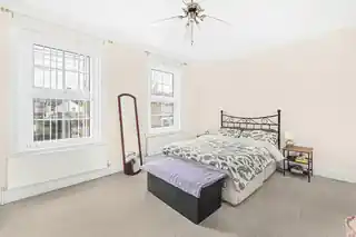 19 Westbury Road, photo 4
