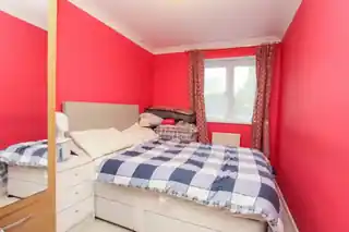 19 Windsor Court, photo 4