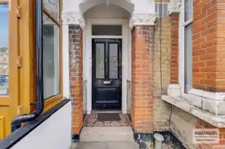190A Wellesley Road, photo 2