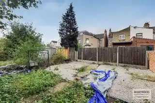 190A Wellesley Road, photo 3