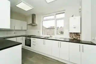 192 Great West Road, photo 4
