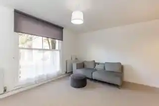 193B Lanark Road, photo 2